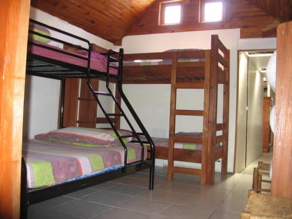 Hostel Gite Les Carillons Cilaos Exterior foto